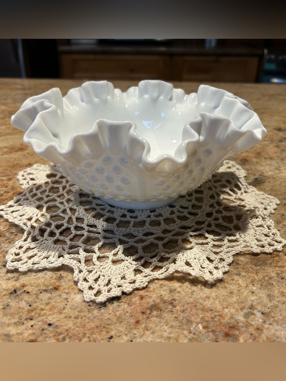 Fenton 8” White Hobnail Ruffled Milk Glass Bowl w/9.5” Handmade Doily No flaws